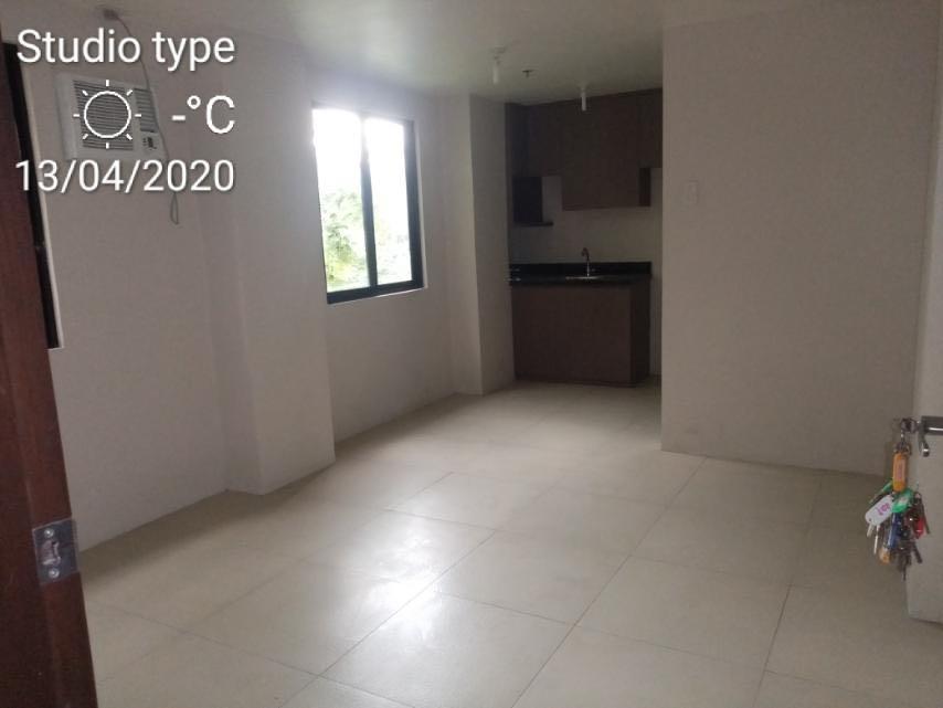 Kapitolyo Brandnew studio for rent (Category: Apartments & Condos) located in Pasig City. Submitted by mike.aglipay (Listing ID 1062647588, Image 1). Description: Never been used .... With aircon and water heater. 1 year contract two months deposit one month advance Additional parking 4000.