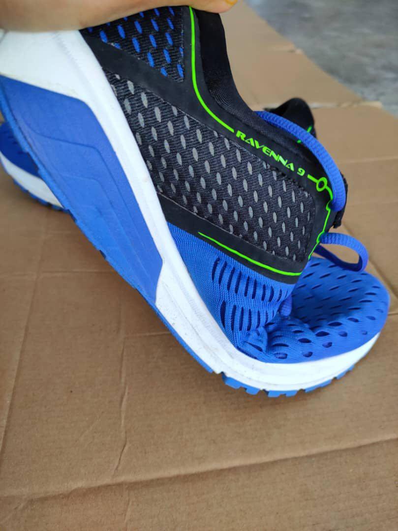 Men Brooks Ravenna 9 Men s Fashion Footwear Sneakers on Carousell