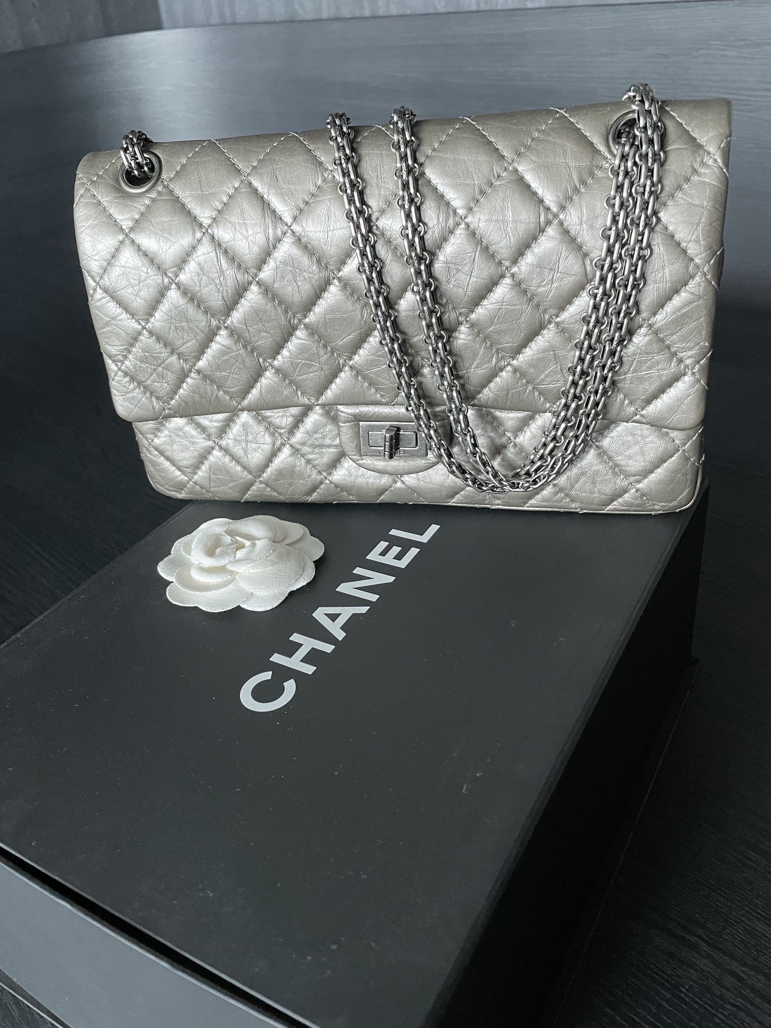 Chanel 255 Shoulder bag 388495  Collector Square