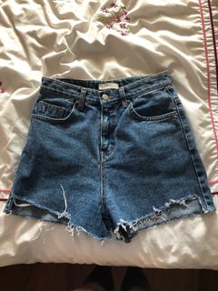 (Category: ) located in . Submitted by rena_lau (Listing ID 1062592828, Image 1). Description: .