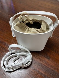 （分類：）位於 。 由 elsietai 提交（商品編號 1062630848，圖片 1）。簡介： 。