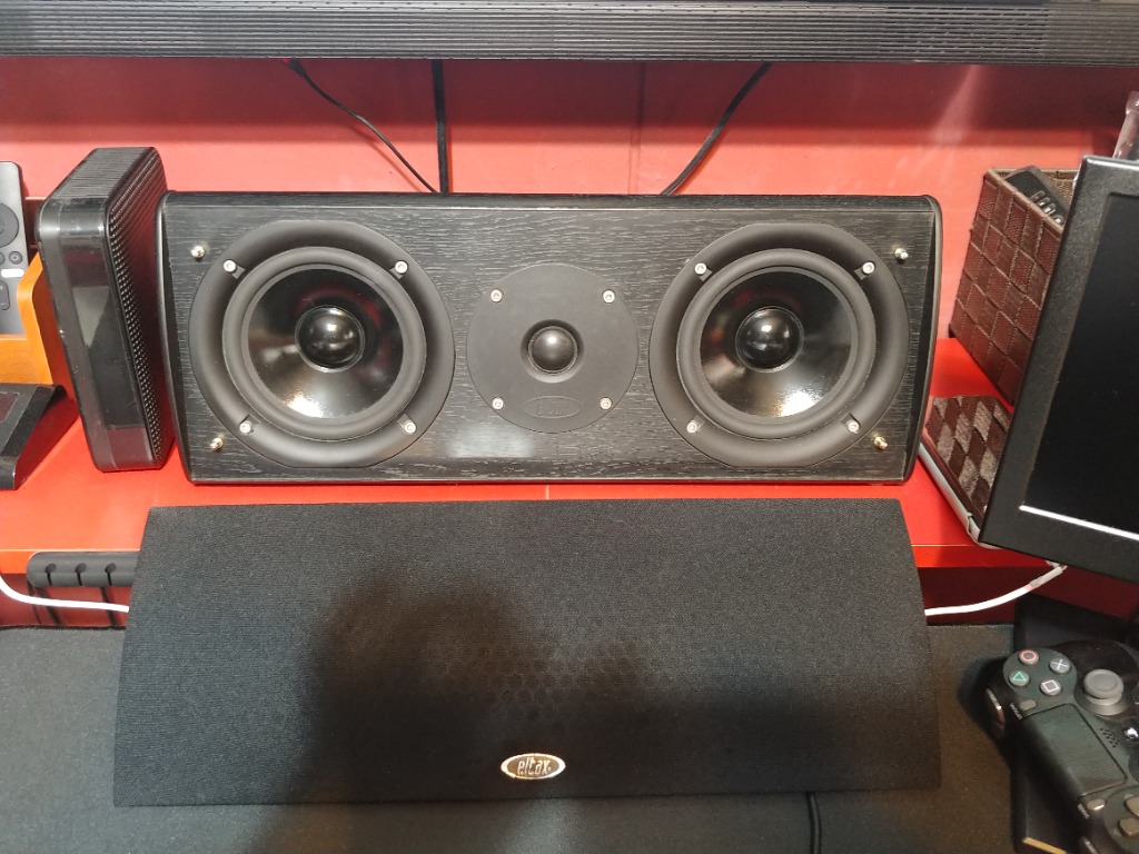 Eltax center speaker outlet