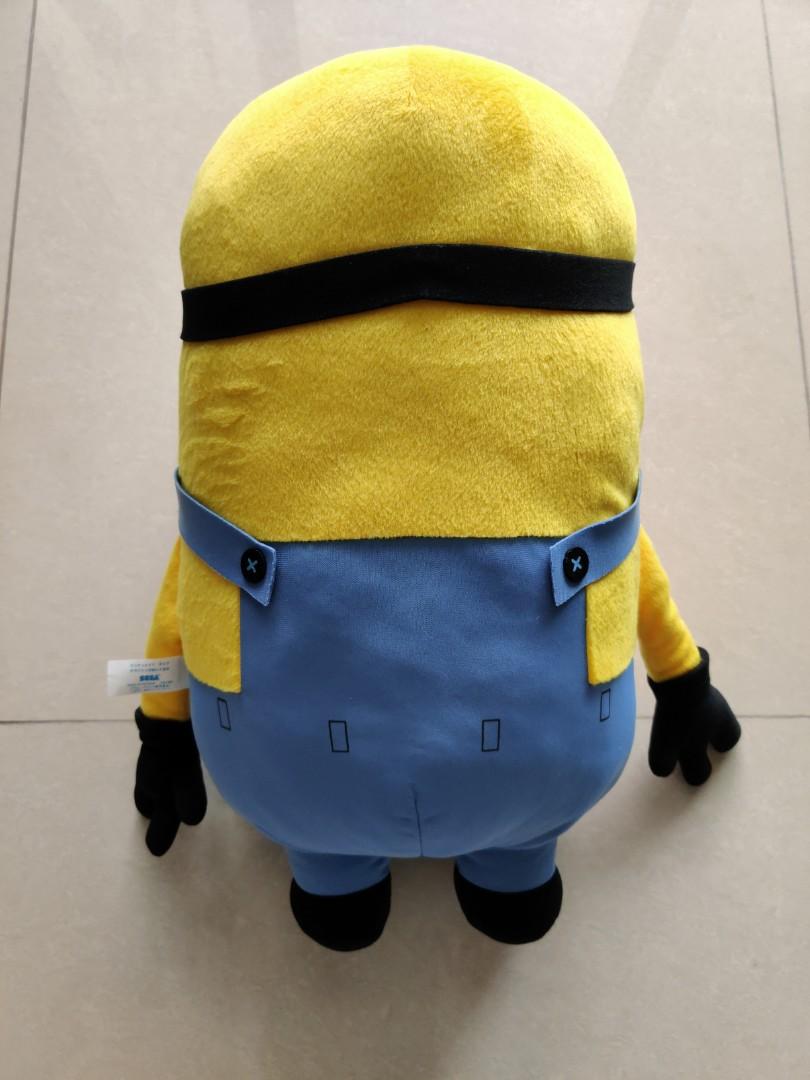 Huge minion soft toy hotsell
