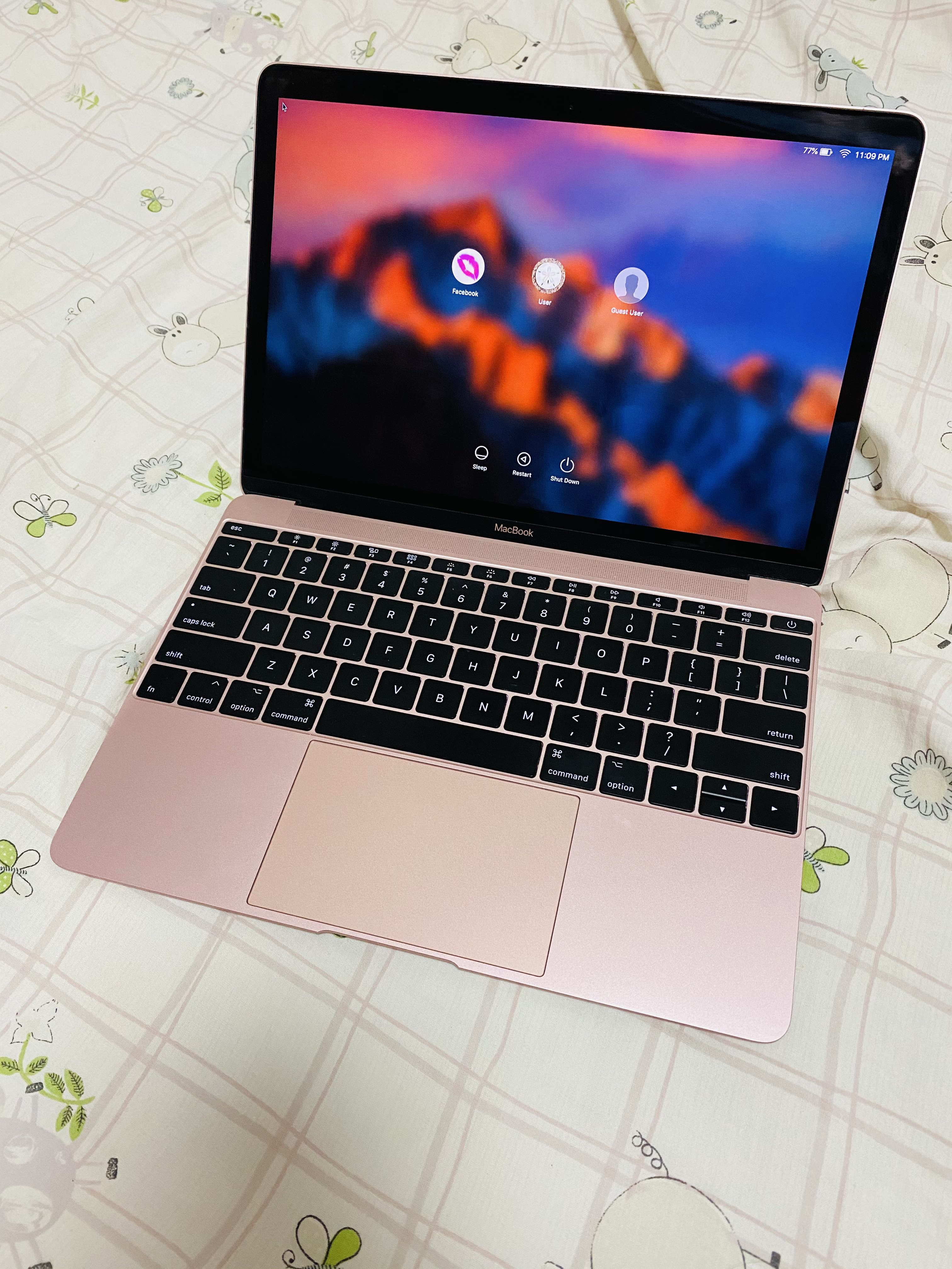 【美品】MacBook 2017　ローズゴールド 12-inch