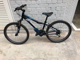 mongoose rockadile kids bike