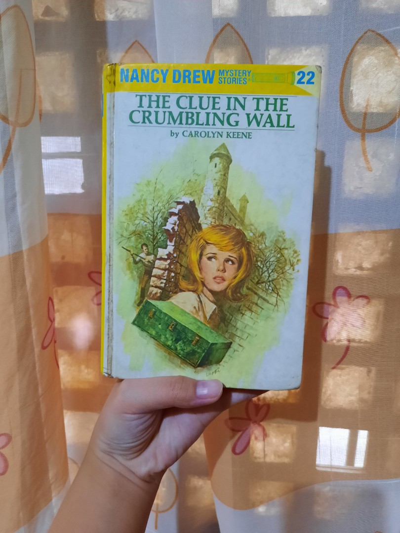Nancy Drew Bundle Hobbies Toys Books Magazines Children S Books On Carousell