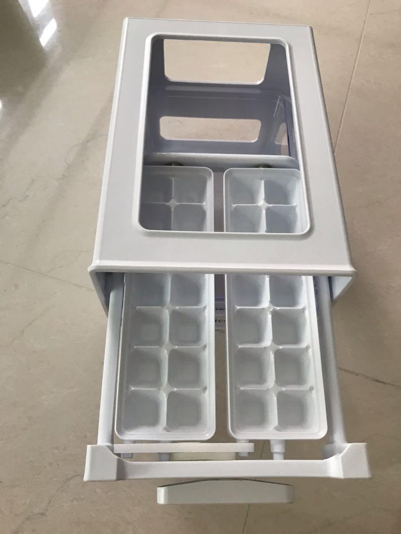 New Original Samsung Movable and twistable Ice Maker Ice Cube Tray, Furniture & Home Living