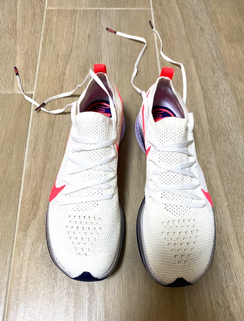 Nike Vaporfly 4% Ekiden Pack 女裝US6 , 男裝, 運動服裝- Carousell