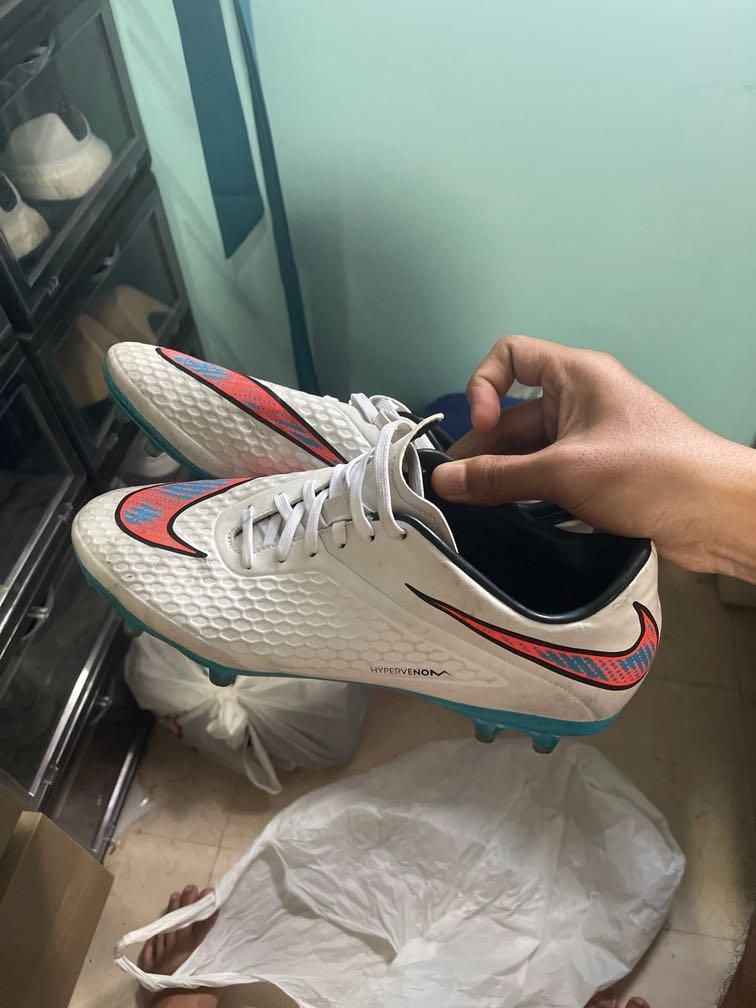 hypervenom football boots