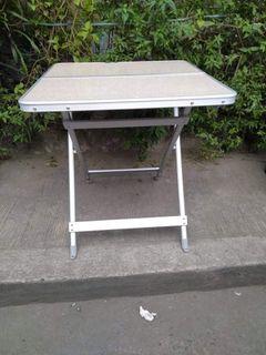 Portable aluminum folding table for camping condo outing party