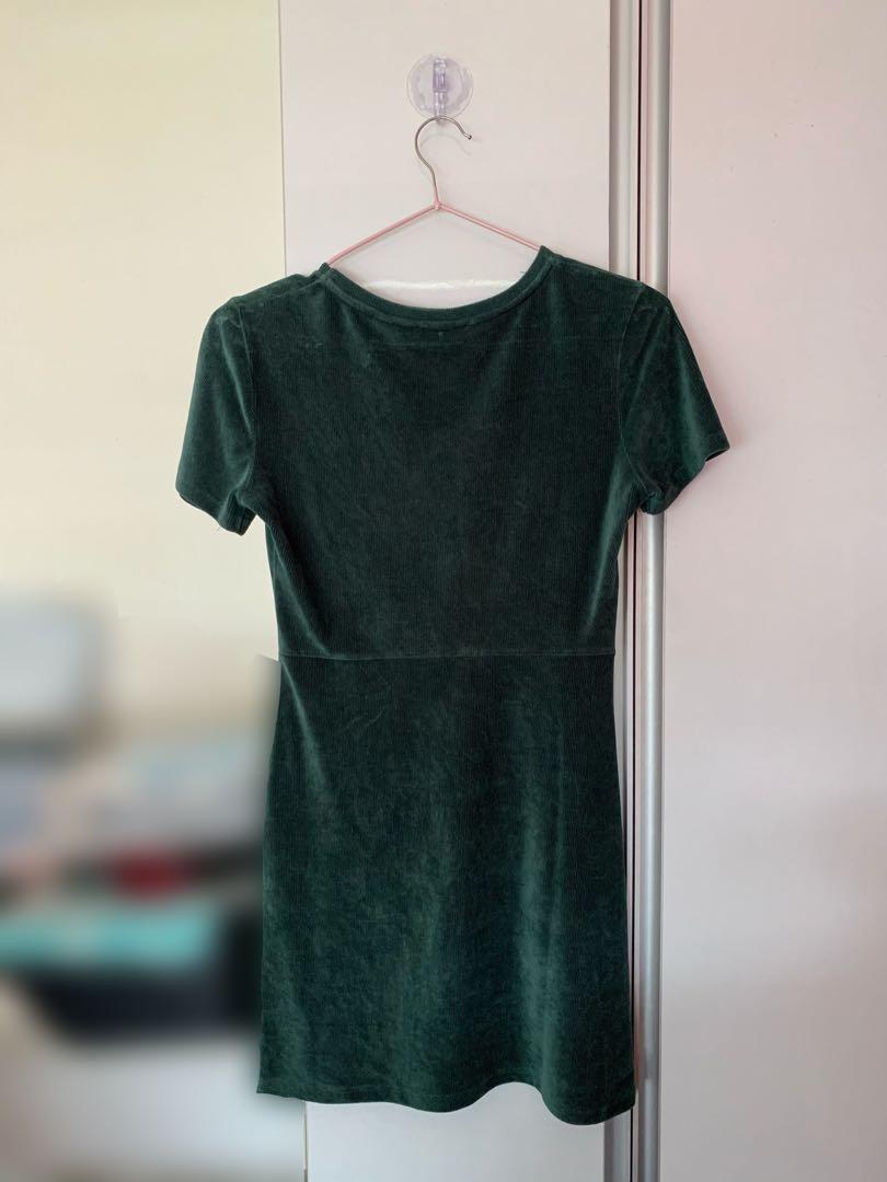 Pull and bear velvet dress best sale