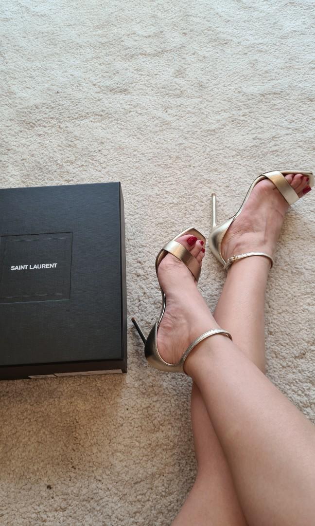 Matte gold heels hotsell