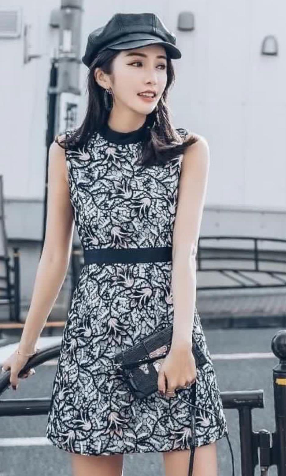 Self portrait floral embroidered dress sales