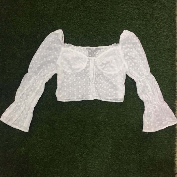 SHEIN: white long sleeves cropped top 