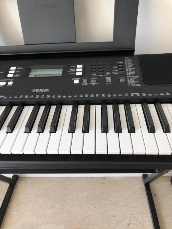 Yamaha PSR E363 Piano Keyboard Second hand Piano Keyboard, Hardly Used, As good as new, Yamaha