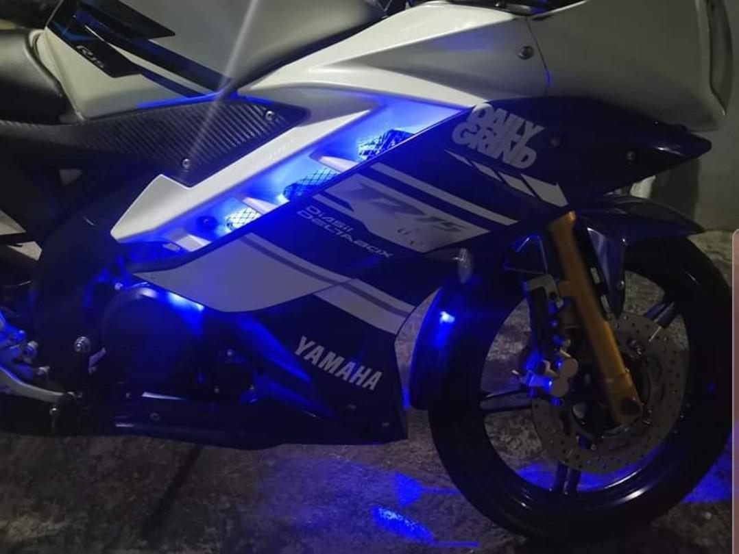 Yamaha r15 v2 2016 model hot sale