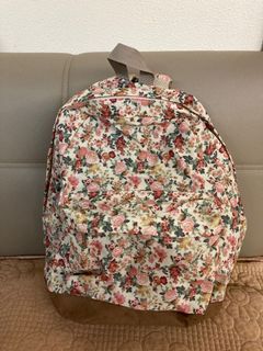 （分類：）位於 。 由 greymoon 提交（商品編號 1062917594，圖片 1）。簡介： 。
