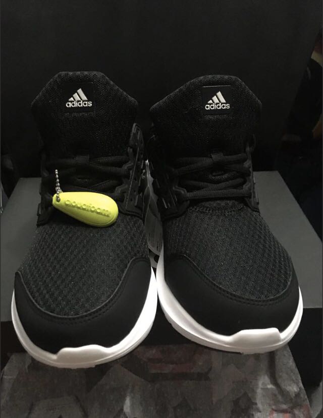 Adidas Galaxy 3 Wide U Running Shoes Brand New Us Size 9 1 2 Men S Fashion Footwear Sneakers On Carousell