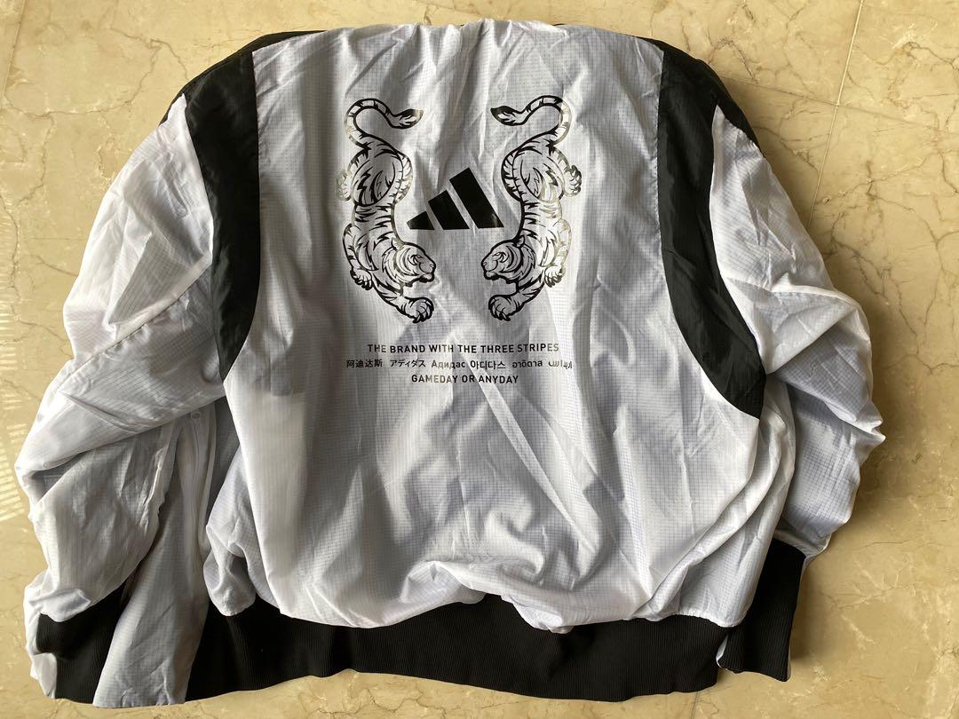 Original Adidas VRCT Oversize 2 way Men s Fashion Coats Jackets and Outerwear on Carousell