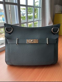 (Category: ) located in . Submitted by cool_taranew (Listing ID 1062486927, Image 1). Description: .