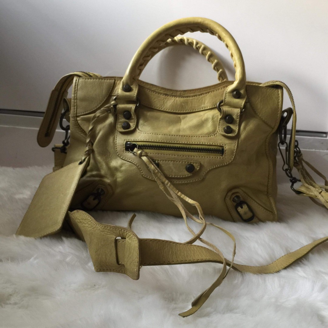 Balenciaga Paris Yellow small Leather City Bag N 0754C 115748 3444 Shoulder Bag Purse