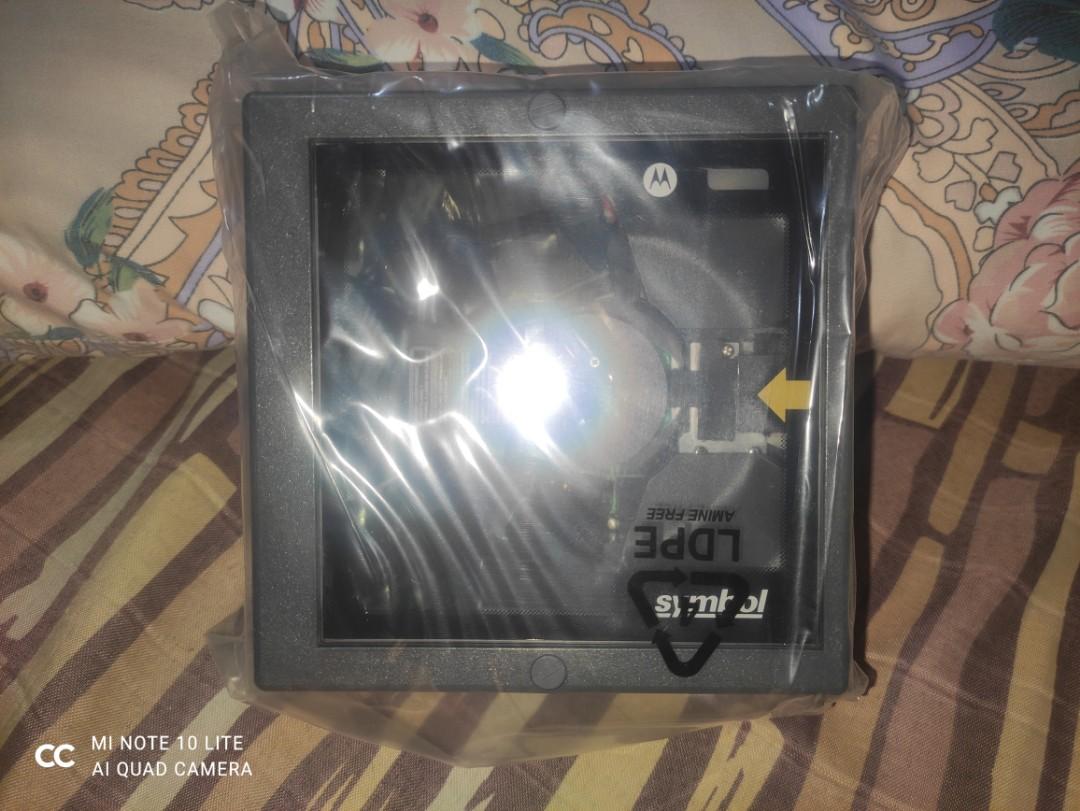 Barcode Scanner (Category: Printers, Scanners & Copiers) located in Pasay City. Submitted by katelheen (Listing ID 1062941946, Image 2). Description: SYMBOL LS7808 MOTORola with box and manual.