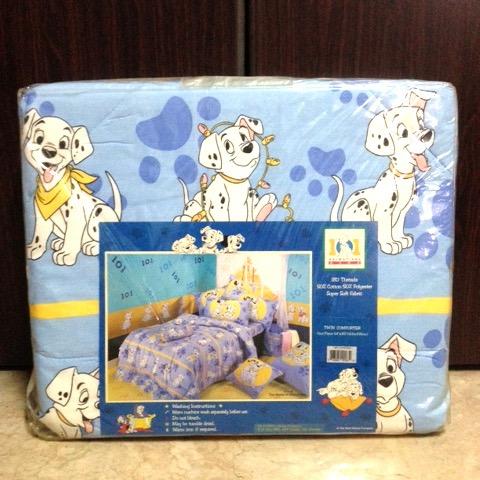 Dalmatian Standard Bed Sheet (Category: Bed Frames & Mattresses) located in Manila. Submitted by thekidshop (Listing ID 1026226340, Image 3). Description: Dalmatian Blue Bed Sheet P550 Also Available: Dalmatina Comforter P1,850.