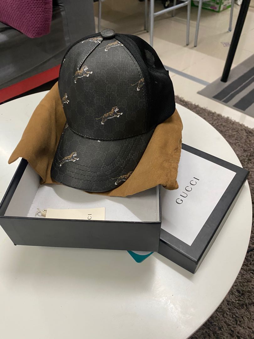 Gucci tiger cap sales black