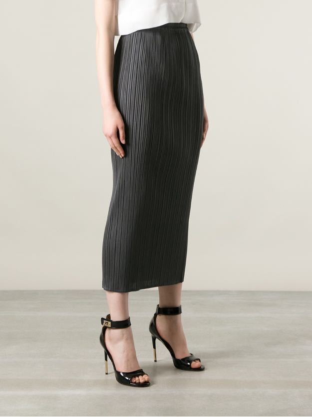 Issey miyake pleated skirt clearance
