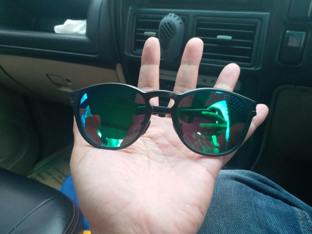 Jual oakley latch Clearance