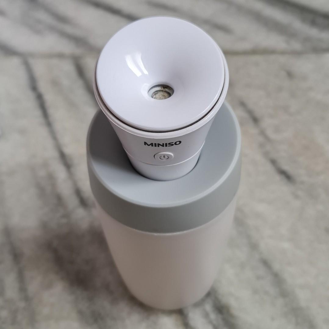 Miniso air diffuser, Perabotan Rumah di Carousell