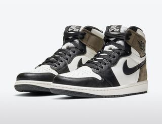 (Category: ) located in . Submitted by sneakerb (Listing ID 1062819941, Image 1). Description: .