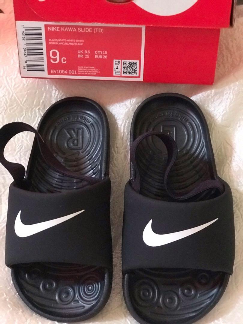 9c nike slides