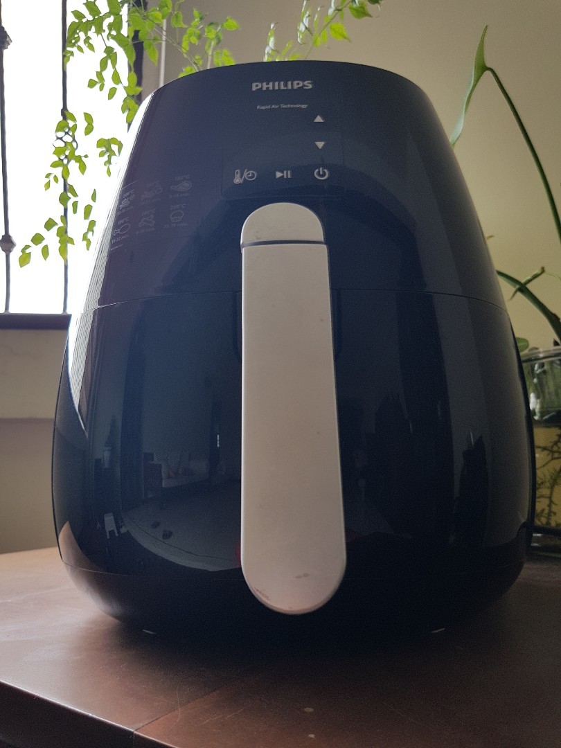 Philips Digital Airfryer HD9230, TV & Home Appliances, Kitchen Appliances, Cookers on Carousell
