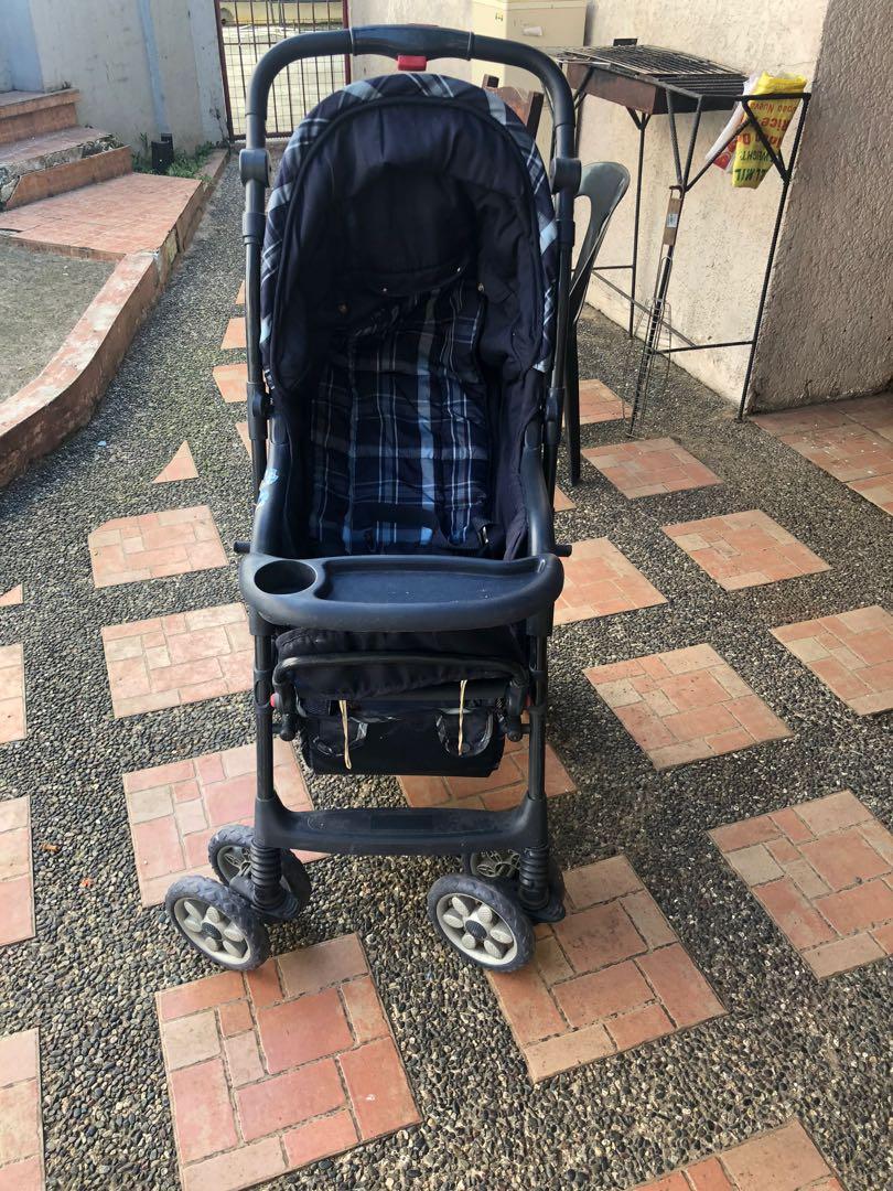 Pre love Stroller (Category: Strollers) located in Quezon City. Submitted by lycheepujeda (Listing ID 1062847287, Image 2). Description: Very sturdy. Sign of usage. .