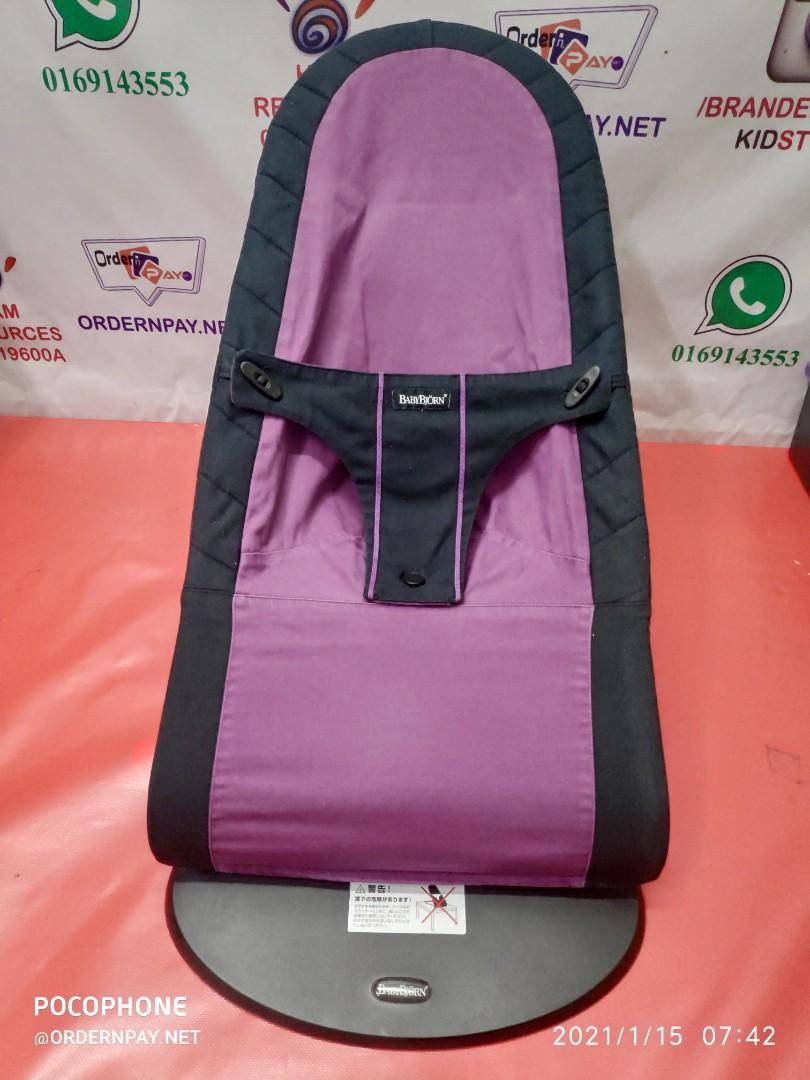 Preloved BabyBjorn Bouncer Balance Soft Black purple. Baby bjorn