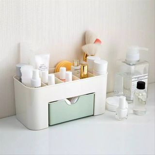 (Kategori: ) berada di . Dikirim oleh helastore (ID iklan 1062862215, Gambar 1). Deskripsi: .