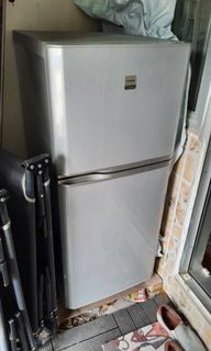 （分類：）位於 。 由 rat_white 提交（商品編號 1062787041，圖片 1）。簡介： 。