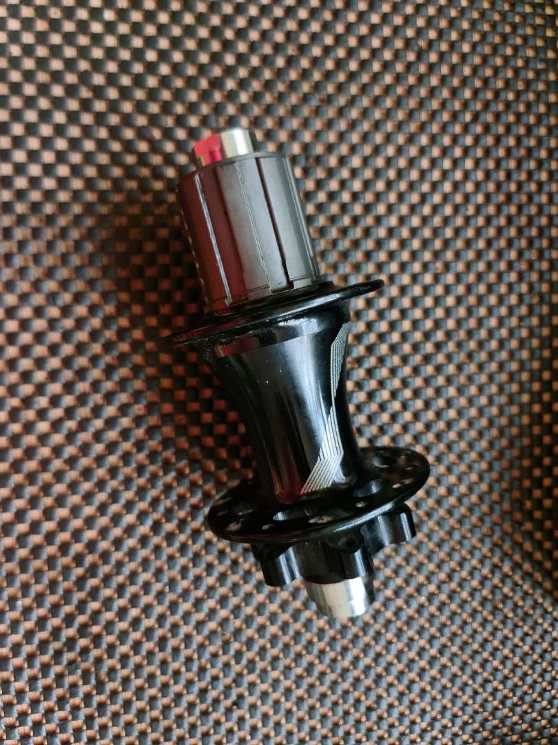 specialized rear hub