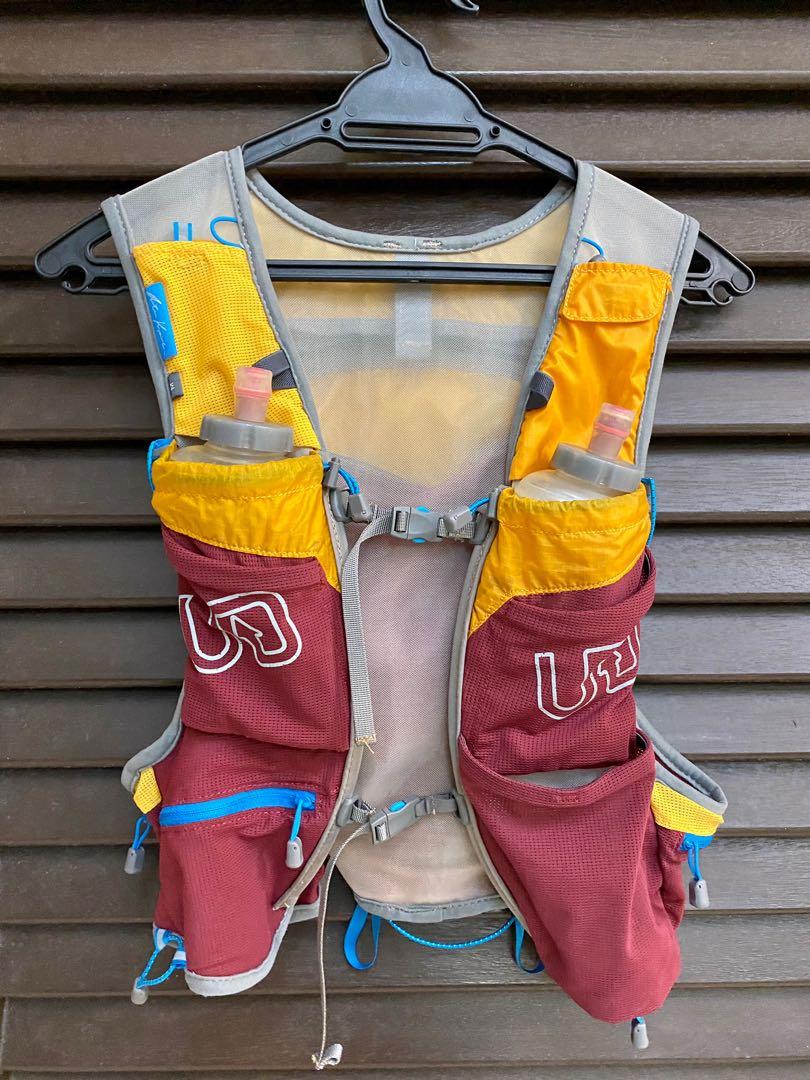 Ultimate direction AK Mountain Vest 3.0, Men's Fashion, Activewear on