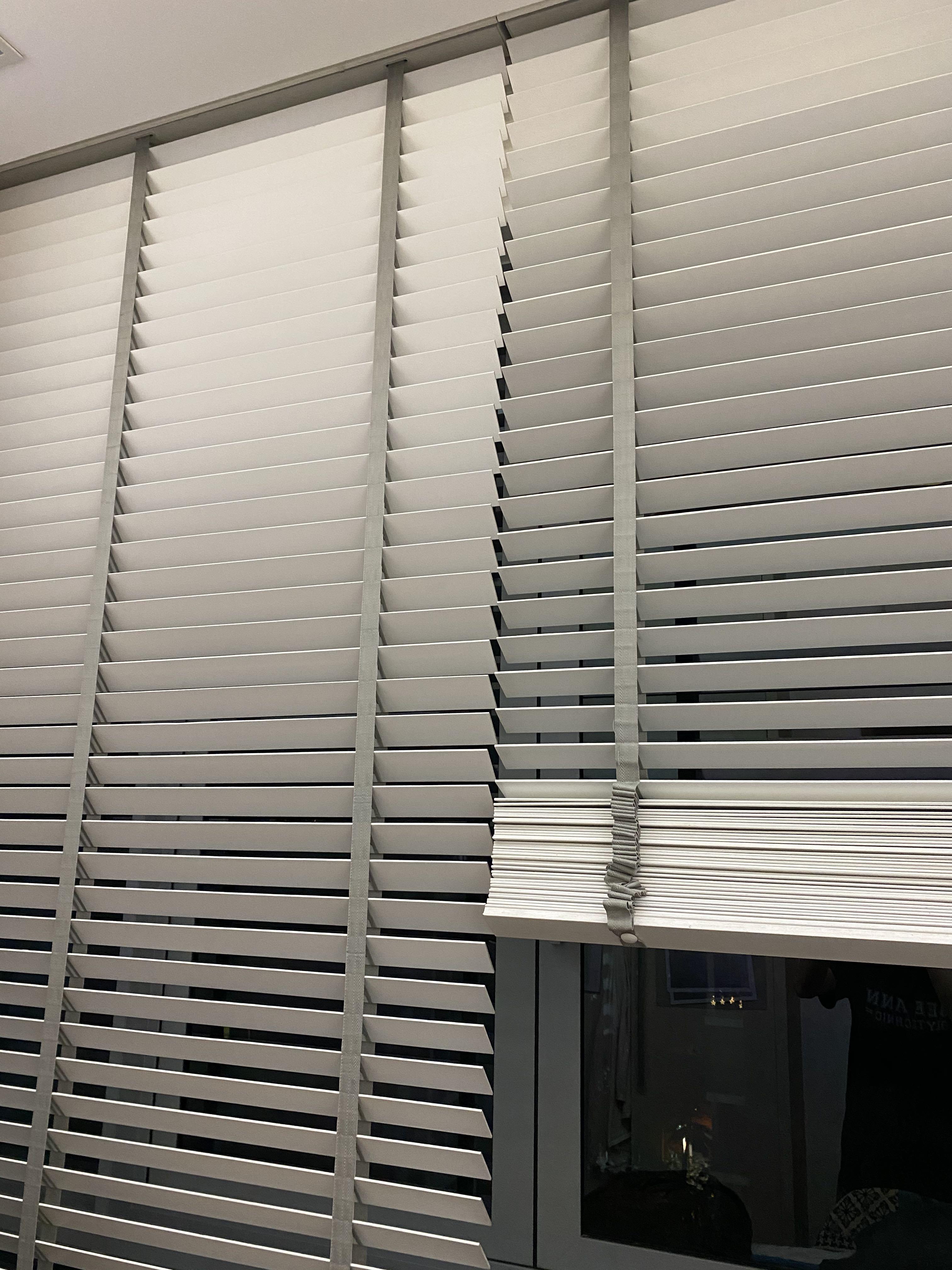 venetian blinds furniture home living kitchenware tableware table linen textiles on carousell