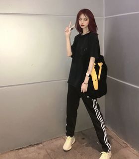 （分類：）位於 。 由 bblubluee 提交（商品編號 1062952213，圖片 1）。簡介： 。