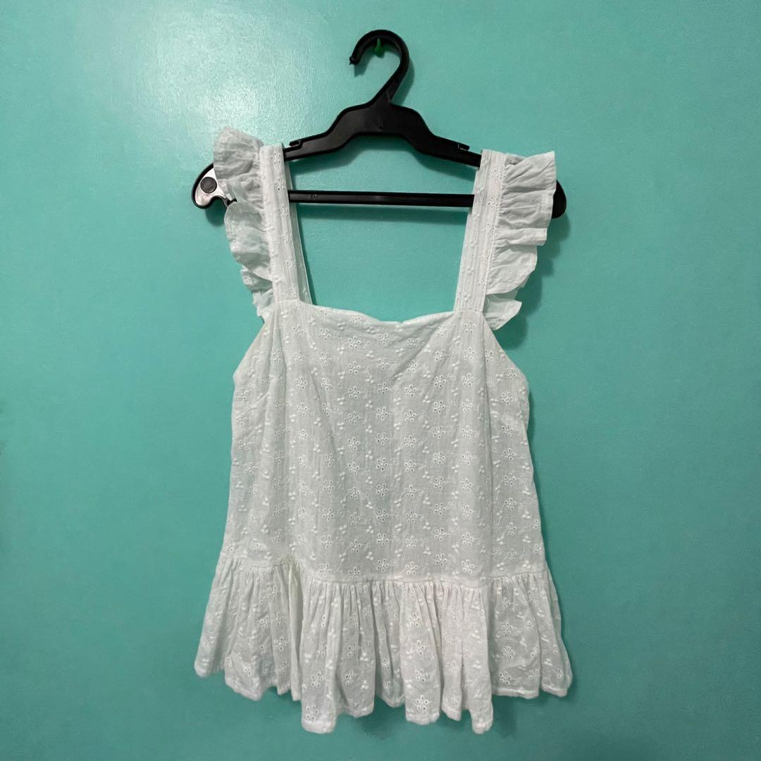 white eyelet top, Women's Fashion, Tops, Sleeveless on Carousell