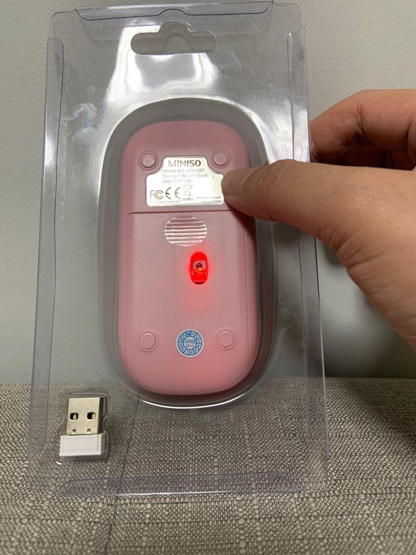 Wireless Mouse (Category: Mouse & Mousepads) located in Singapore. Submitted by sagittarian76 (Listing ID 1062936715, Image 2). Description: BN Pink Wireless Mouse From Minoso PM me if u are keen! .