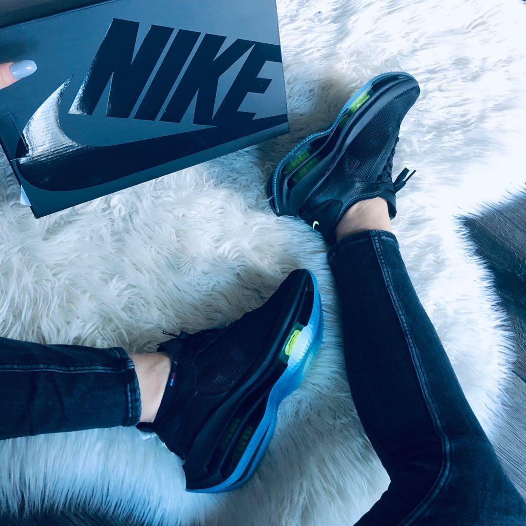 300 nike shoes top