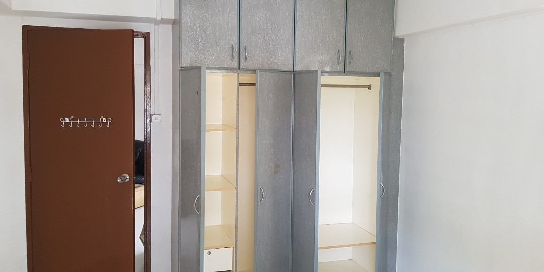 (Category: ) located in . Submitted by abhi25 (Listing ID 1063119842, Image 1). Description: .