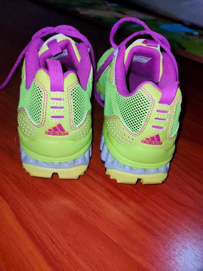 Adidas vigor tr3 women's US size 7, Women's Fashion, Footwear, Sneakers on  Carousell