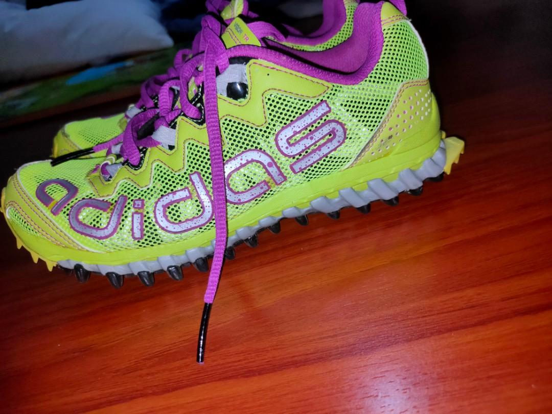 Adidas vigor tr3 women's US size 7, Women's Fashion, Footwear, Sneakers on  Carousell