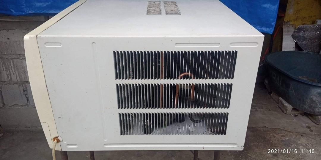 Aircon kolin 2hp with timer and remote, TV & Home Appliances, Air