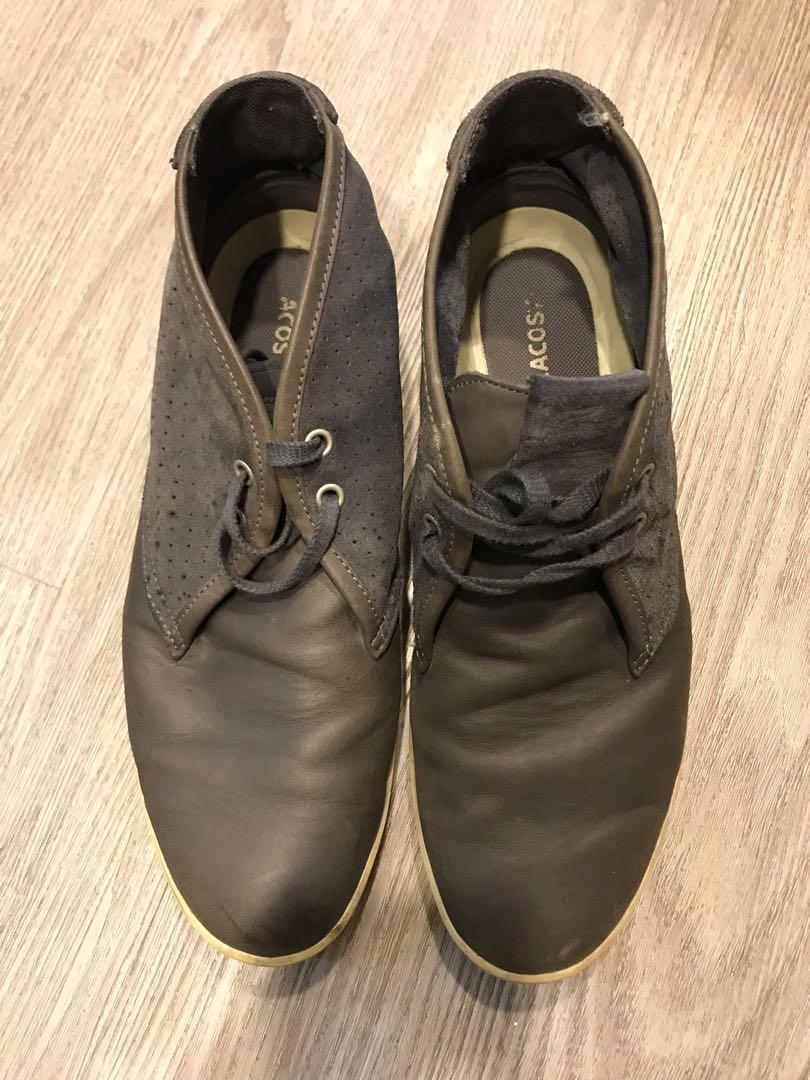 Authentic Lacoste Men's mid cut shoes 